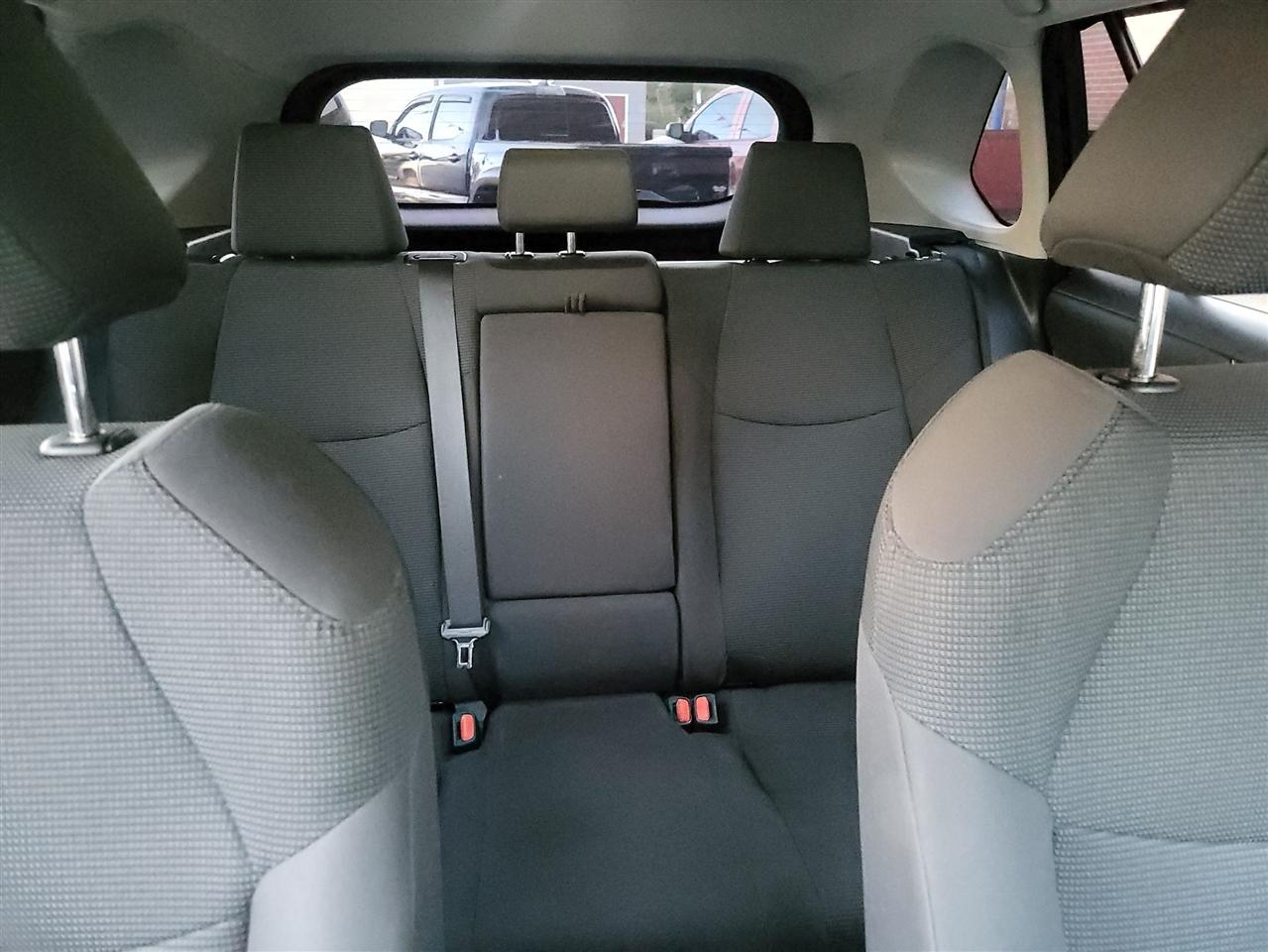 Toyota RAV4 LE AWD 2021