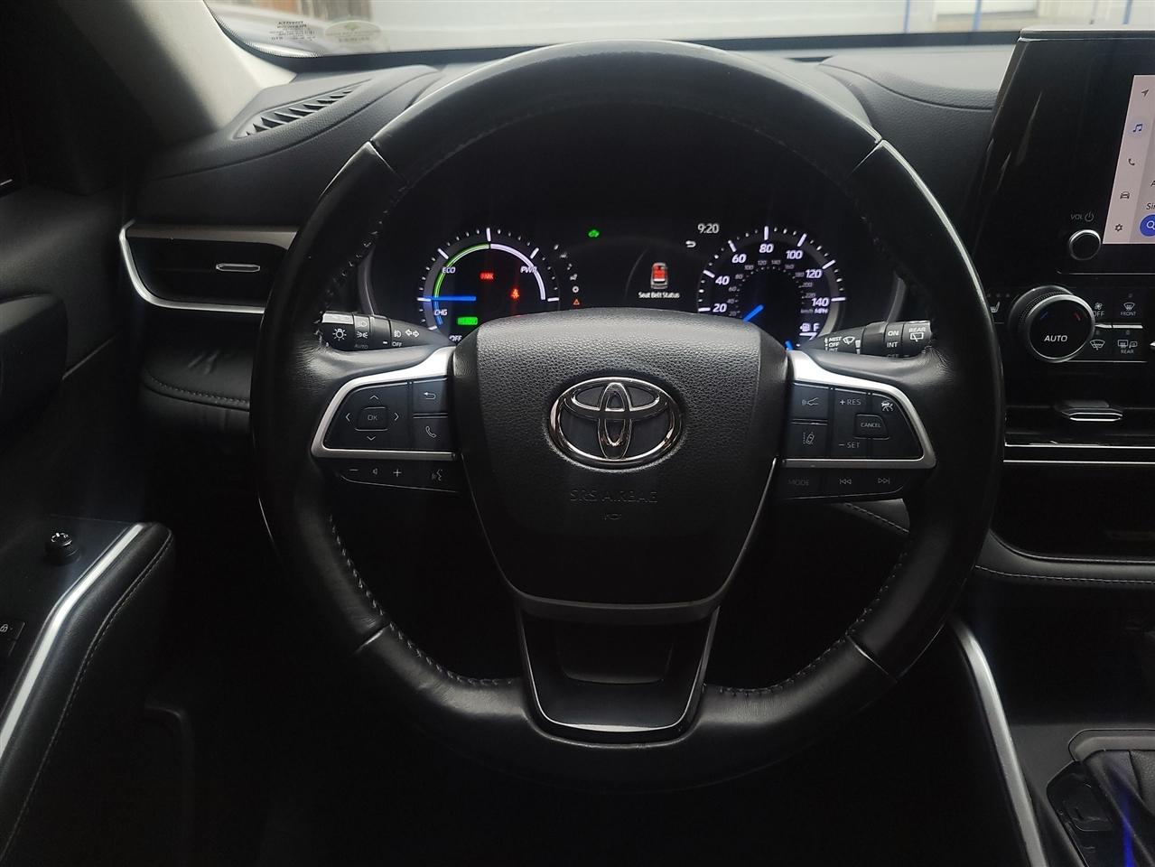 Toyota Highlander Hybrid  2023