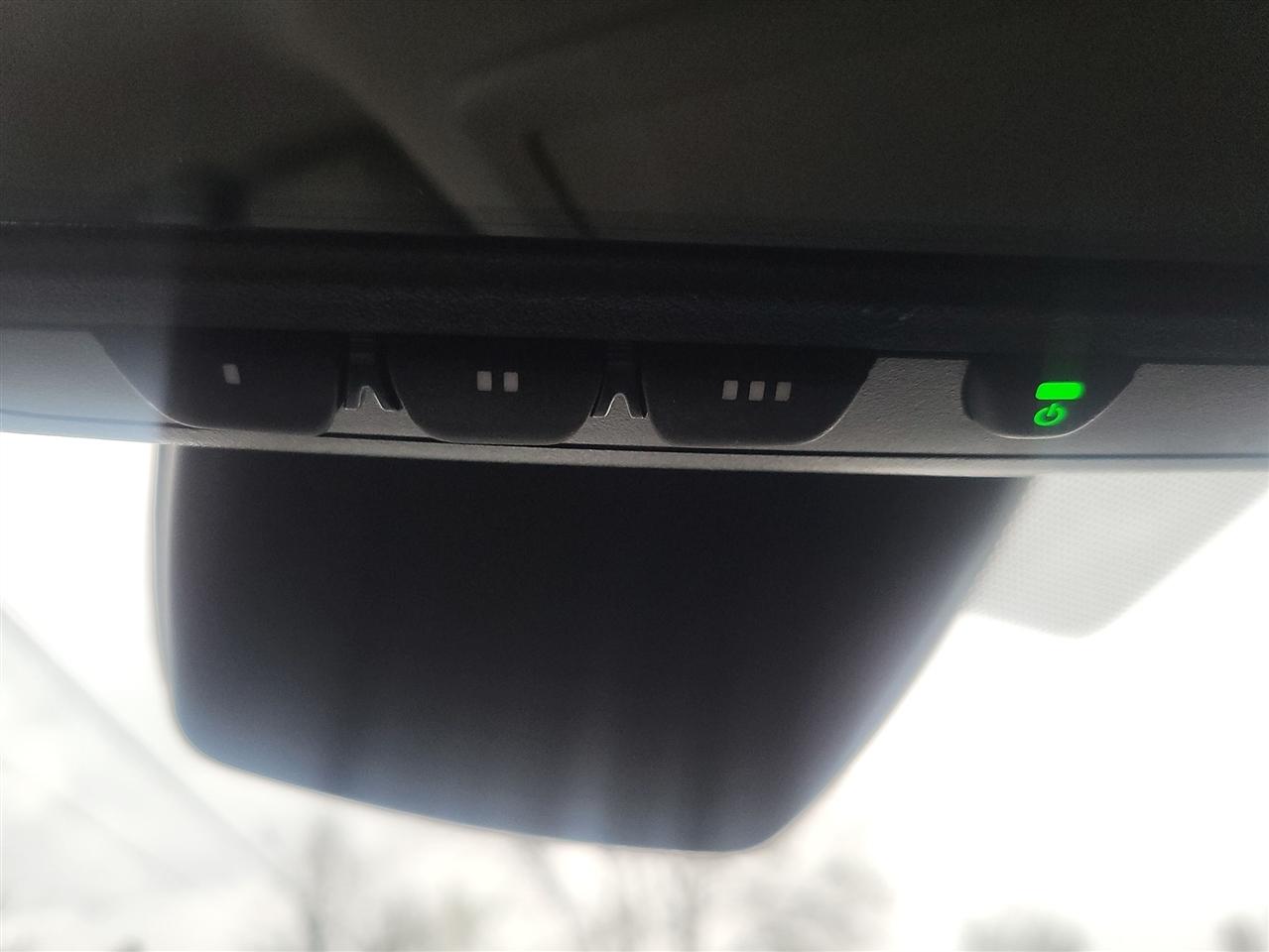 Toyota Highlander Hybrid  2023