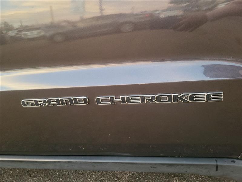 Jeep Grand Cherokee Laredo 4WD 2017