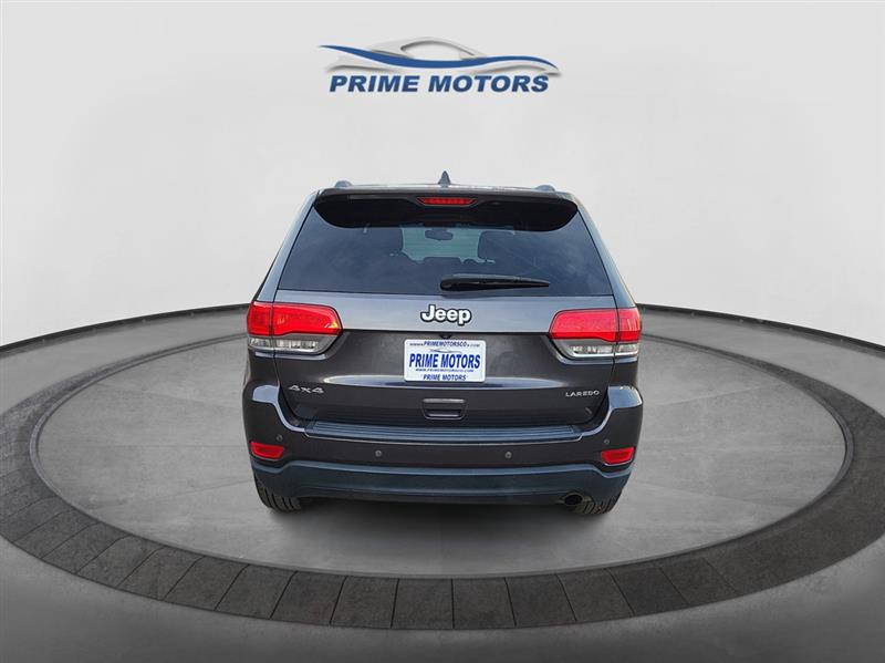 Jeep Grand Cherokee Laredo 4WD 2017