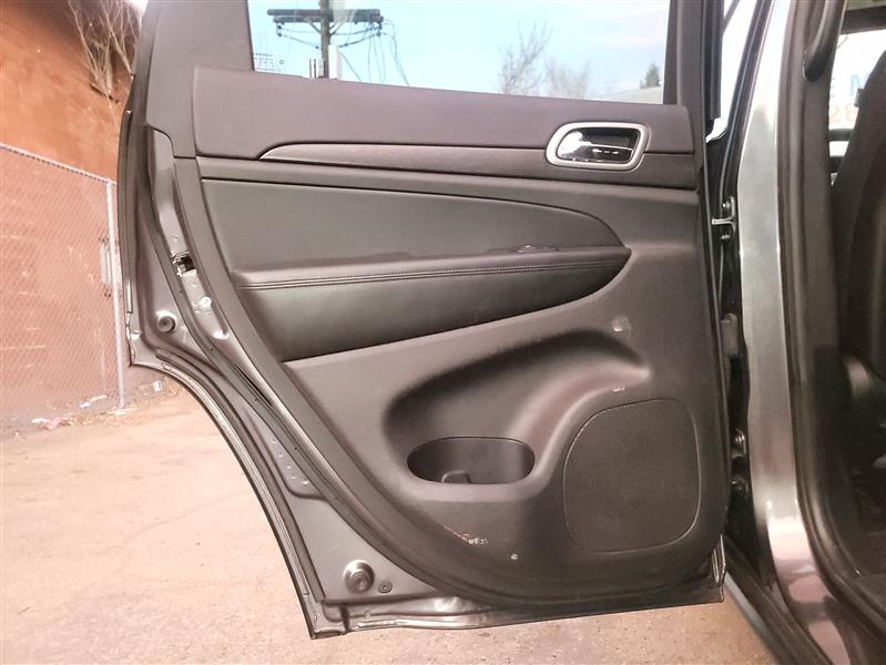 Jeep Grand Cherokee Laredo 4WD 2017