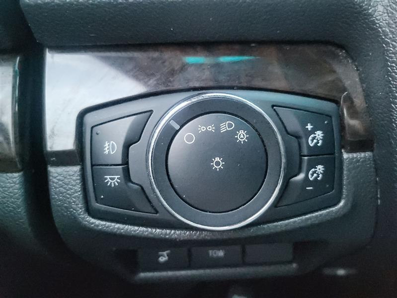 Ford Explorer Limited 4WD 2015