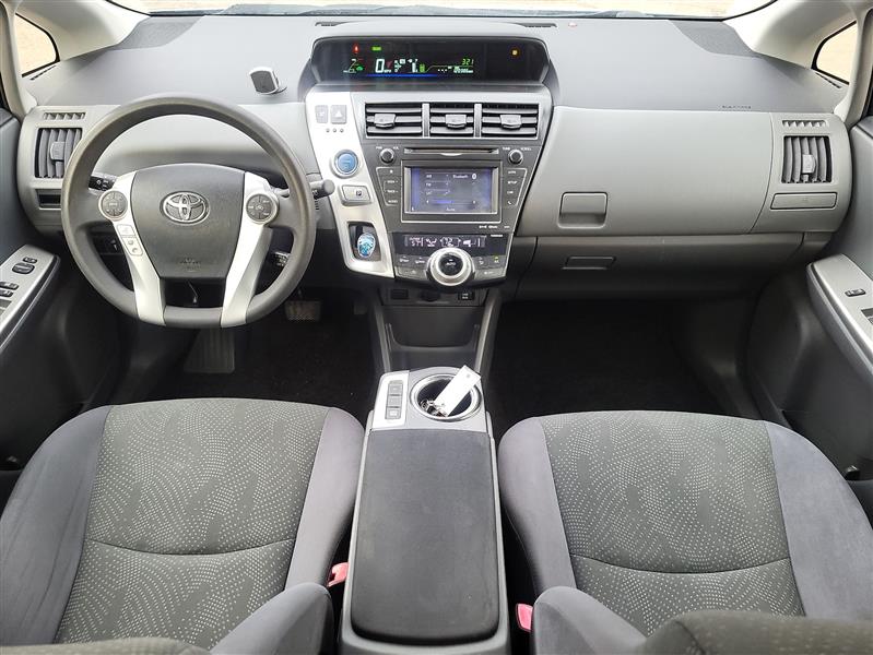 Toyota Prius V Three 2014