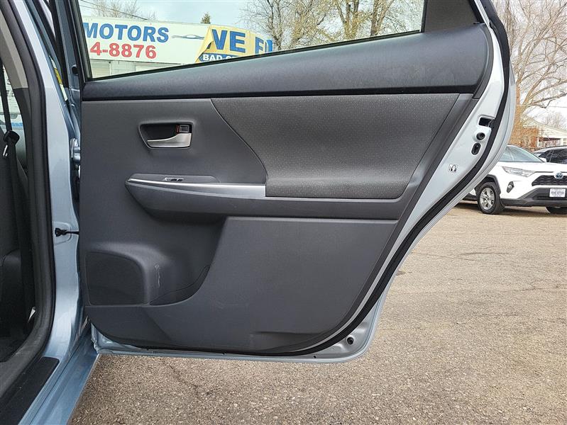 Toyota Prius V Three 2014