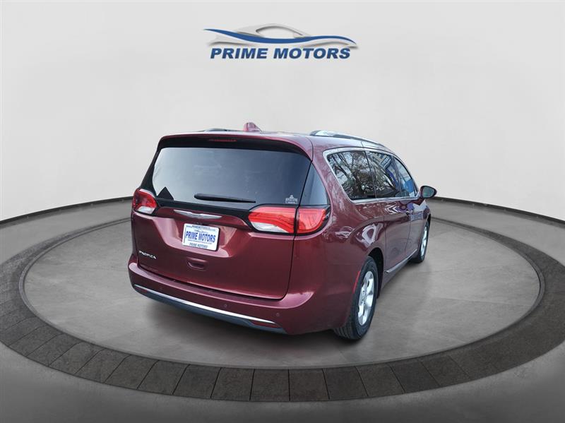 Chrysler Pacifica Touring-L Plus 2017