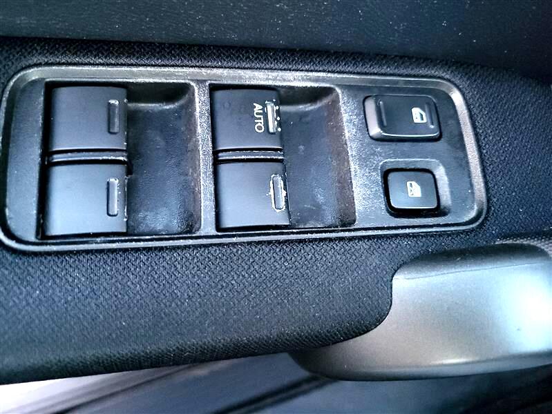 Honda CR-V SE 4WD 5-Speed AT 2011