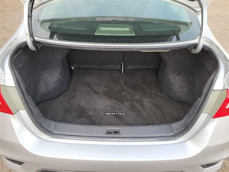 Nissan Sentra S 2018