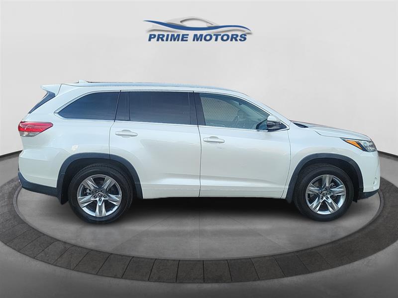 Toyota Highlander Limited AWD V6 2017