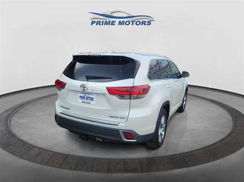 Toyota Highlander Limited AWD V6 2017