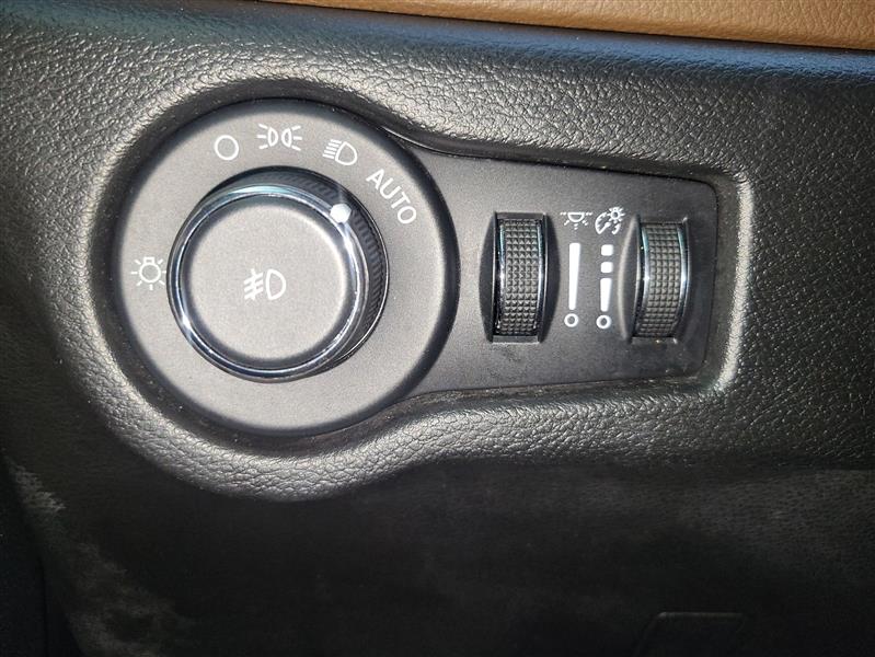 Chrysler Pacifica Limited 2017