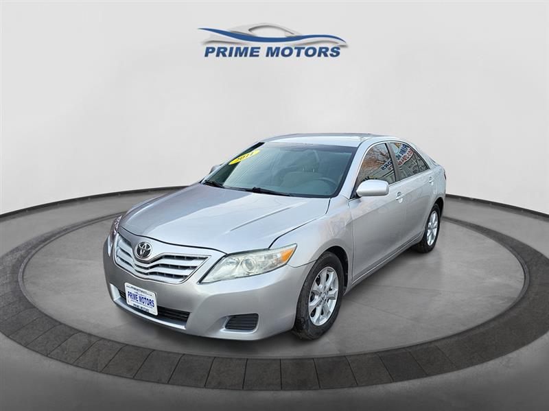 Toyota Camry Base 2011