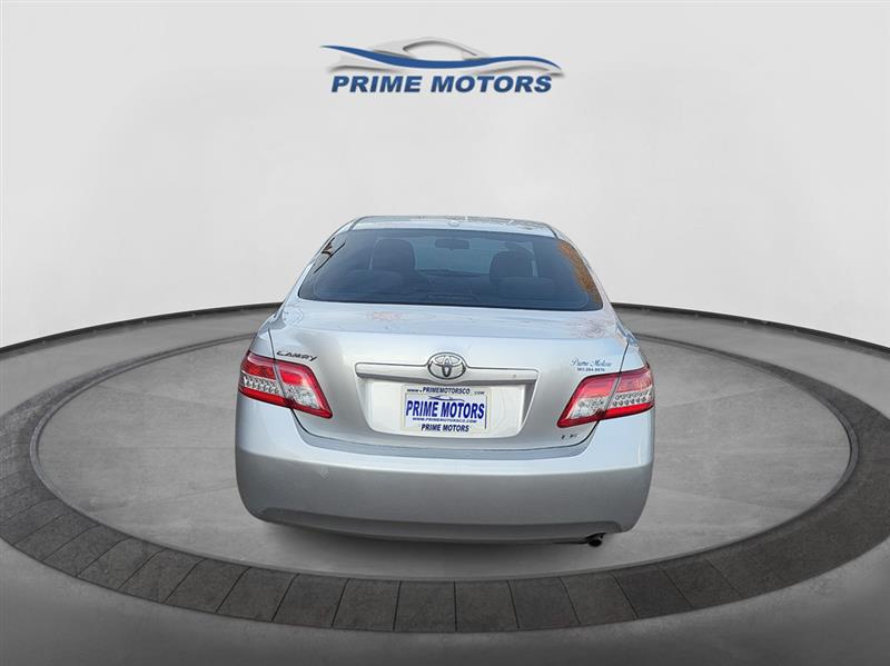 Toyota Camry Base 2011