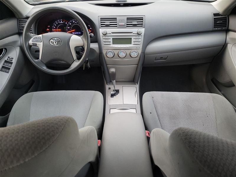 Toyota Camry Base 2011