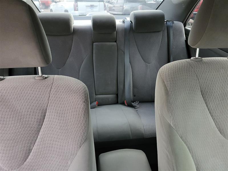 Toyota Camry Base 2011