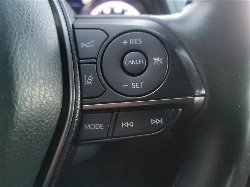 Toyota Camry Hybrid XSE 2023