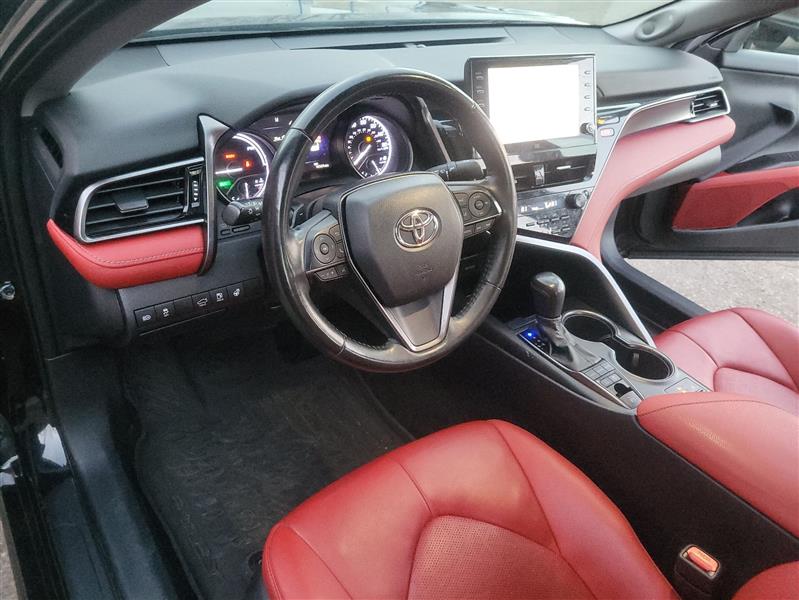 Toyota Camry Hybrid XSE 2023