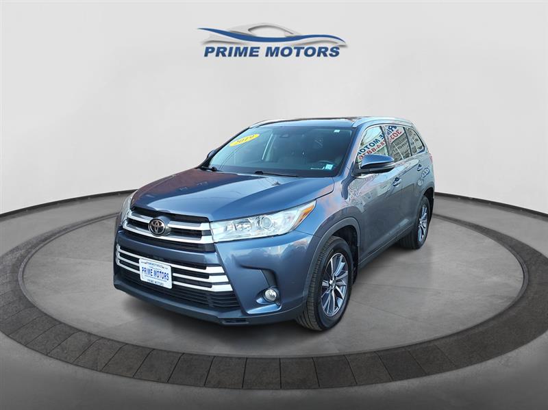 Toyota Highlander XLE AWD V6 2019