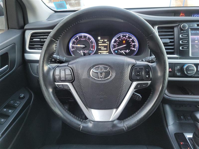Toyota Highlander XLE AWD V6 2019