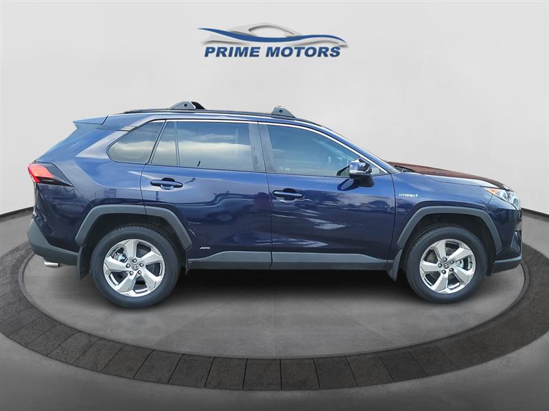 Toyota RAV4 Hybrid XLE Premium 2021