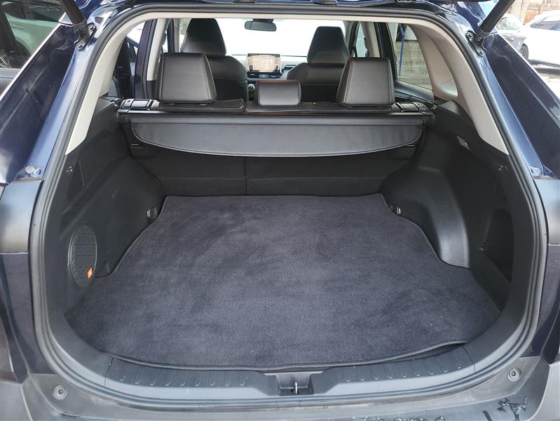 Toyota RAV4 Hybrid XLE Premium 2021