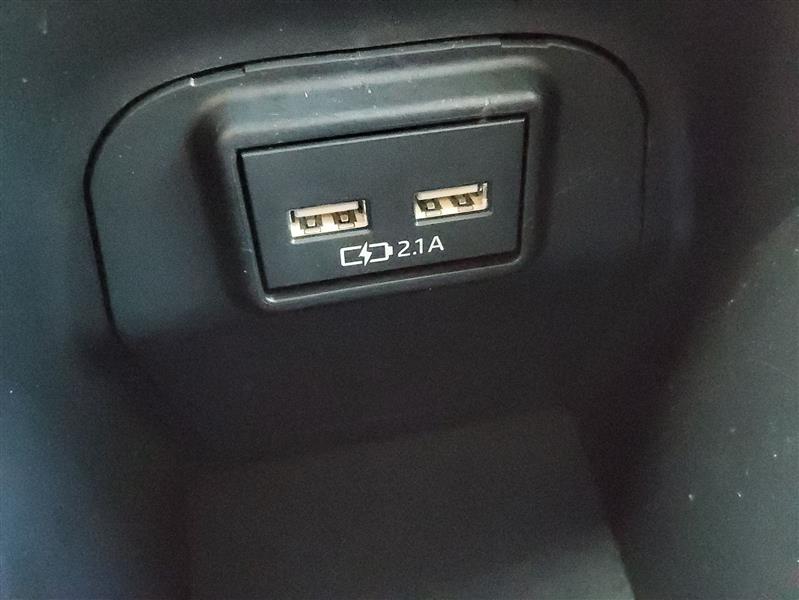 Toyota RAV4 Hybrid XLE Premium 2021