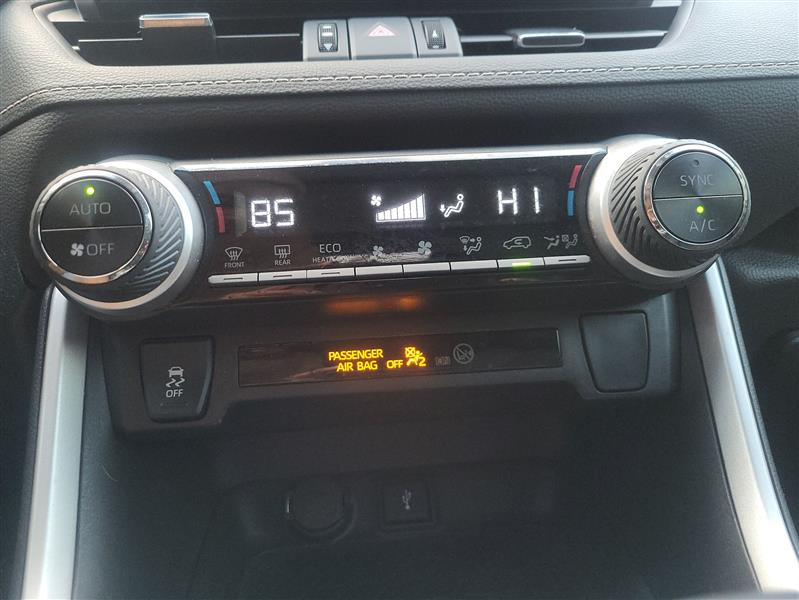 Toyota RAV4 Hybrid XLE Premium 2021