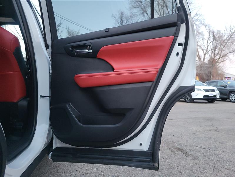 Toyota Highlander Others 2023