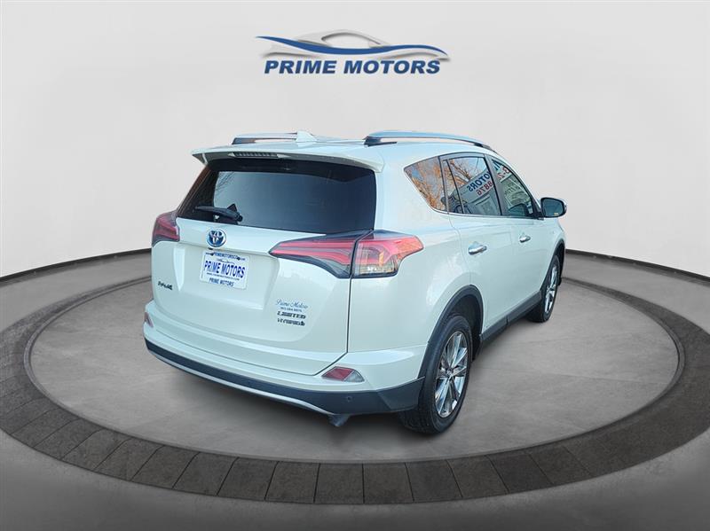 Toyota RAV4 Hybrid Limited 2017
