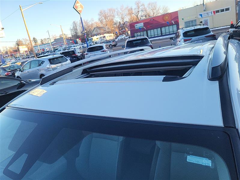 Toyota RAV4 Hybrid Limited 2017