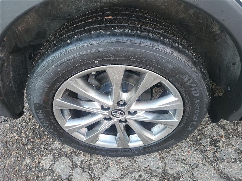 Toyota RAV4 Hybrid Limited 2017