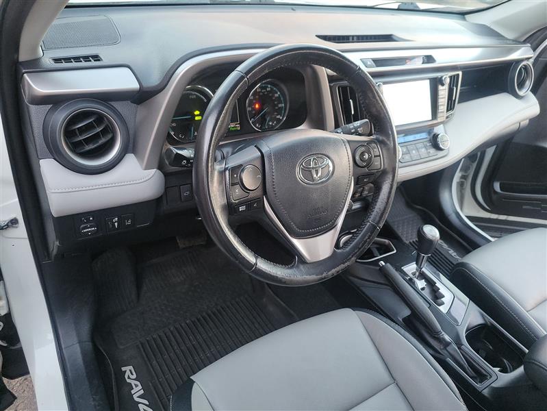 Toyota RAV4 Hybrid Limited 2017