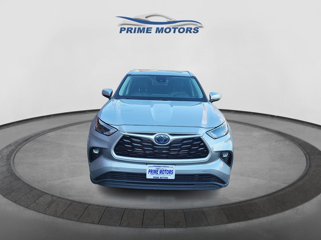 Toyota Highlander Hybrid  2023