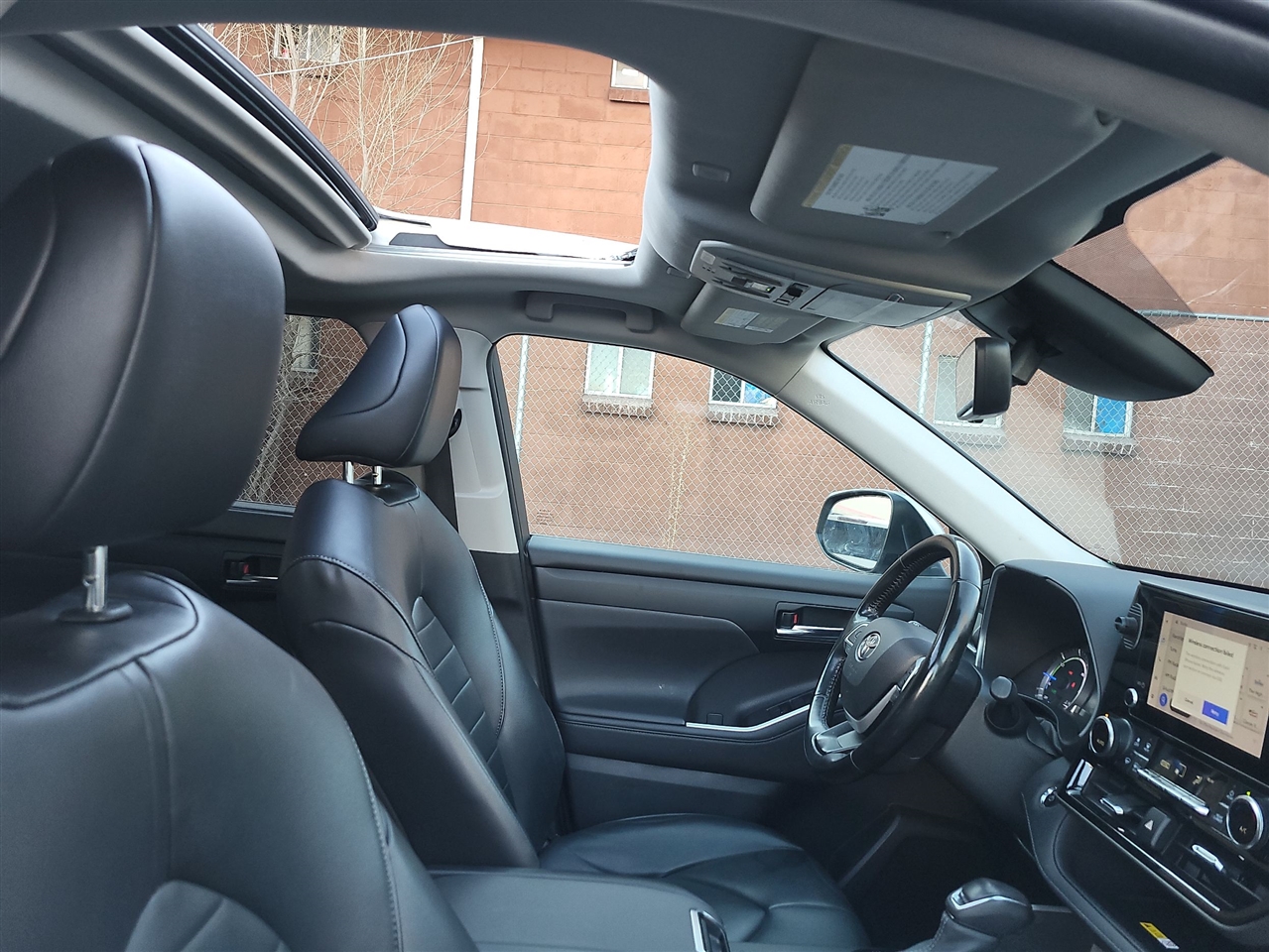 Toyota Highlander Hybrid  2023