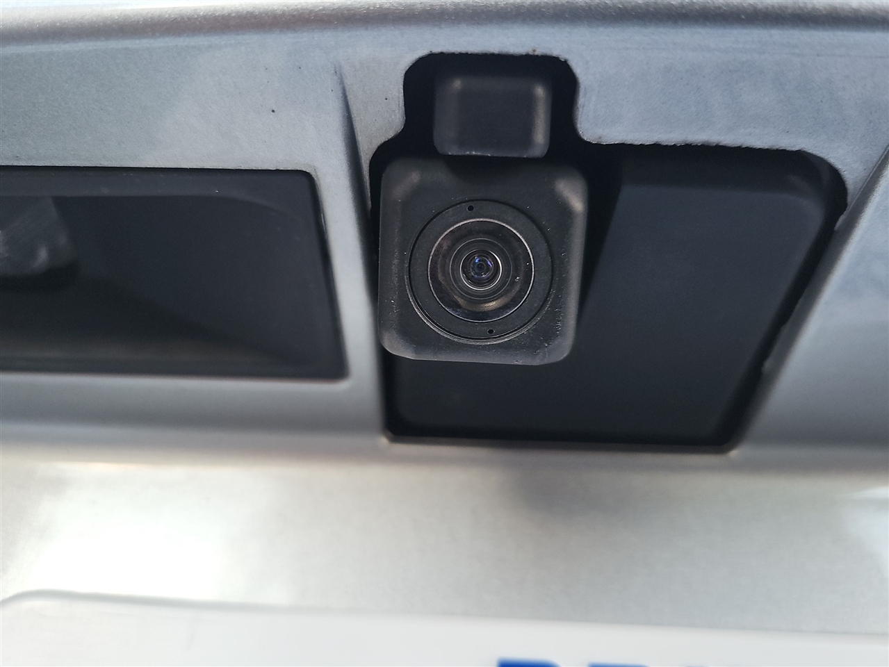 Toyota Highlander Hybrid  2023