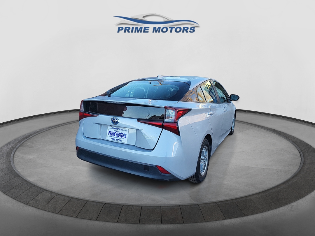 Toyota Prius L Eco 2019