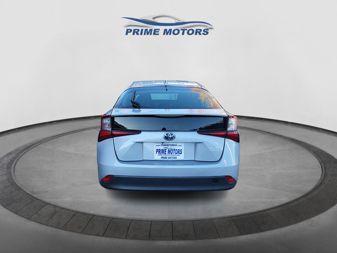 Toyota Prius L Eco 2019