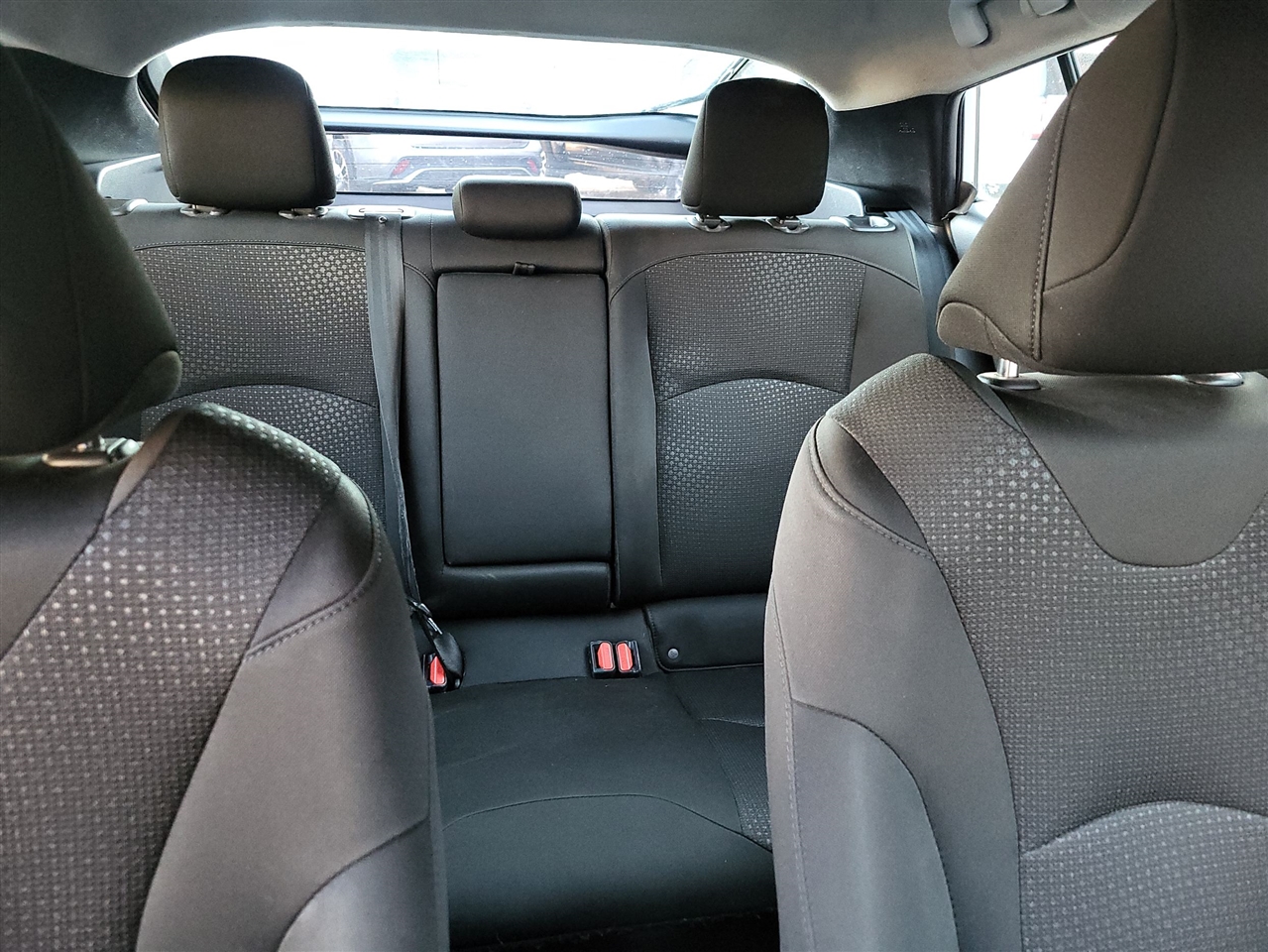 Toyota Prius L Eco 2019