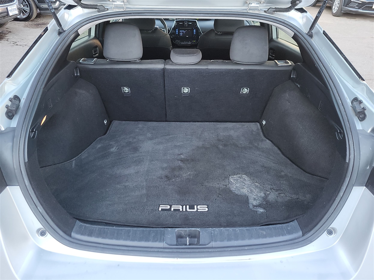 Toyota Prius L Eco 2019