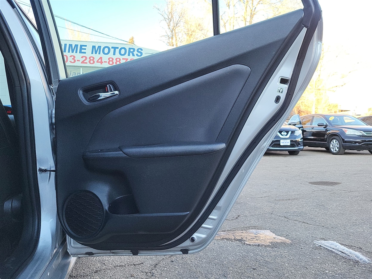 Toyota Prius L Eco 2019