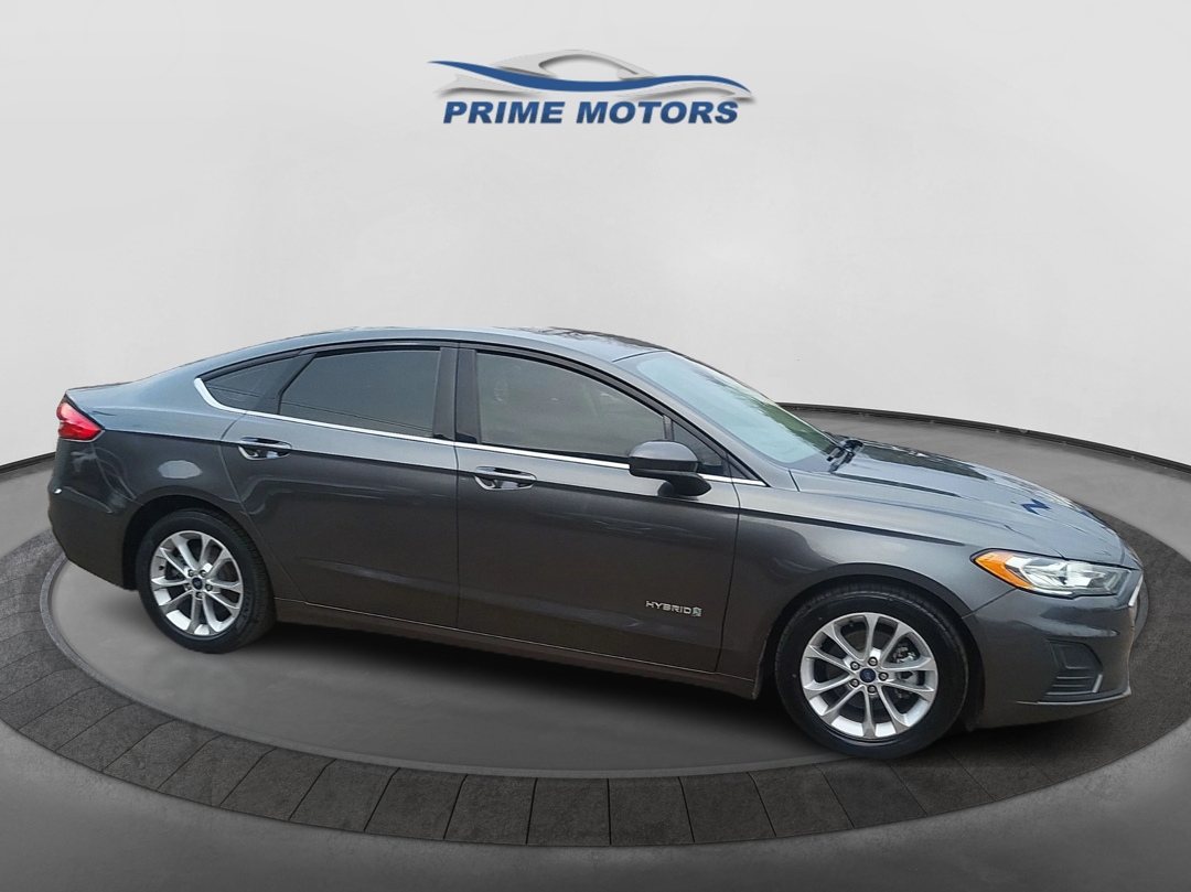 Ford Fusion Hybrid SE 2019