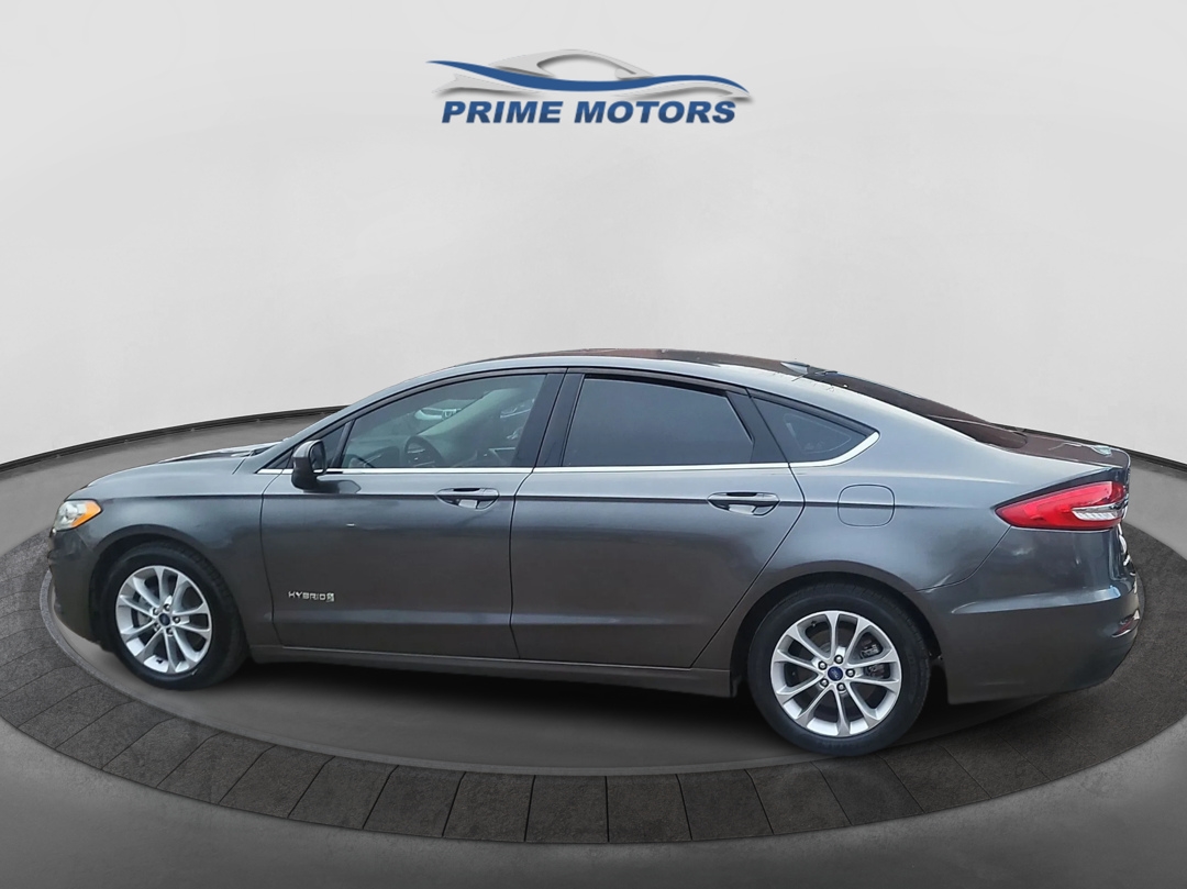 Ford Fusion Hybrid SE 2019