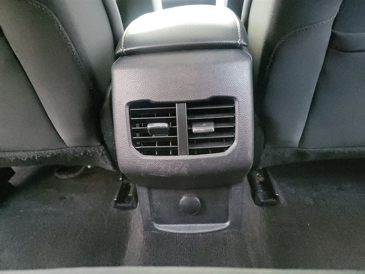 Ford Fusion Hybrid SE 2019