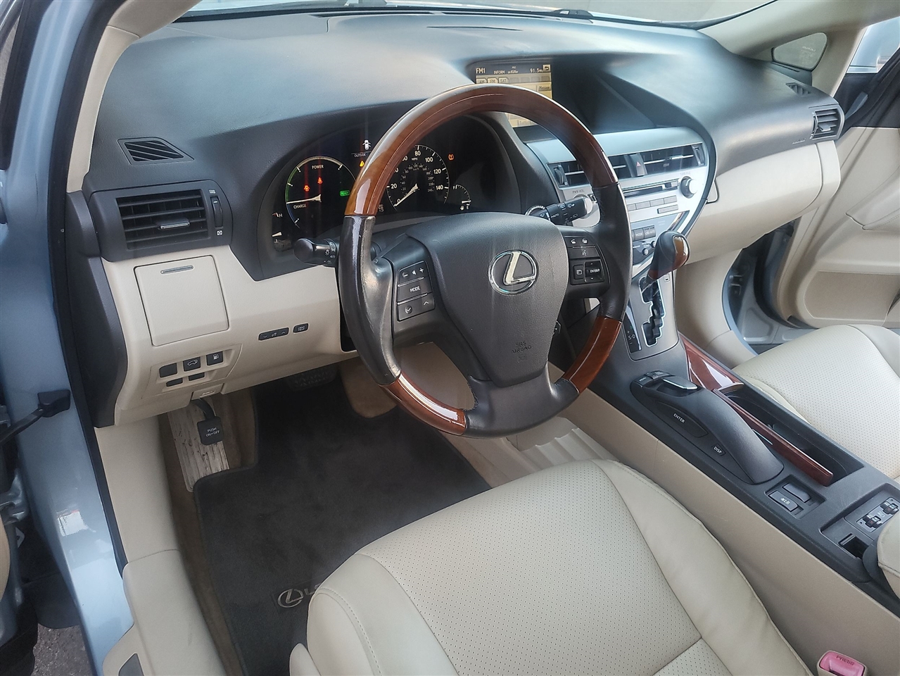 Lexus RX 450h AWD 2010