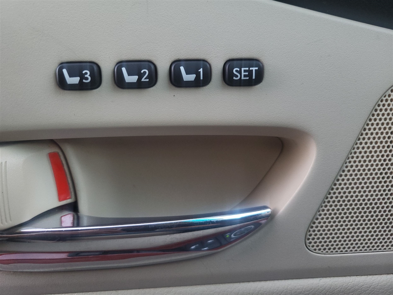 Lexus RX 450h AWD 2010