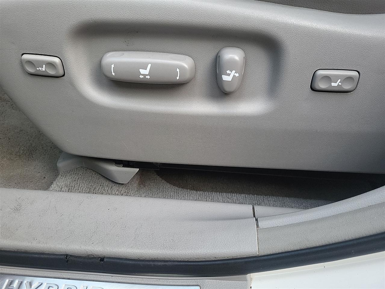 Toyota Highlander Hybrid Limited AWD 2010