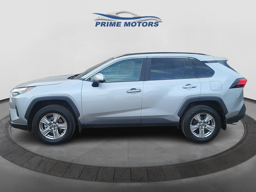 2022 Toyota RAV4 Hybrid XLE