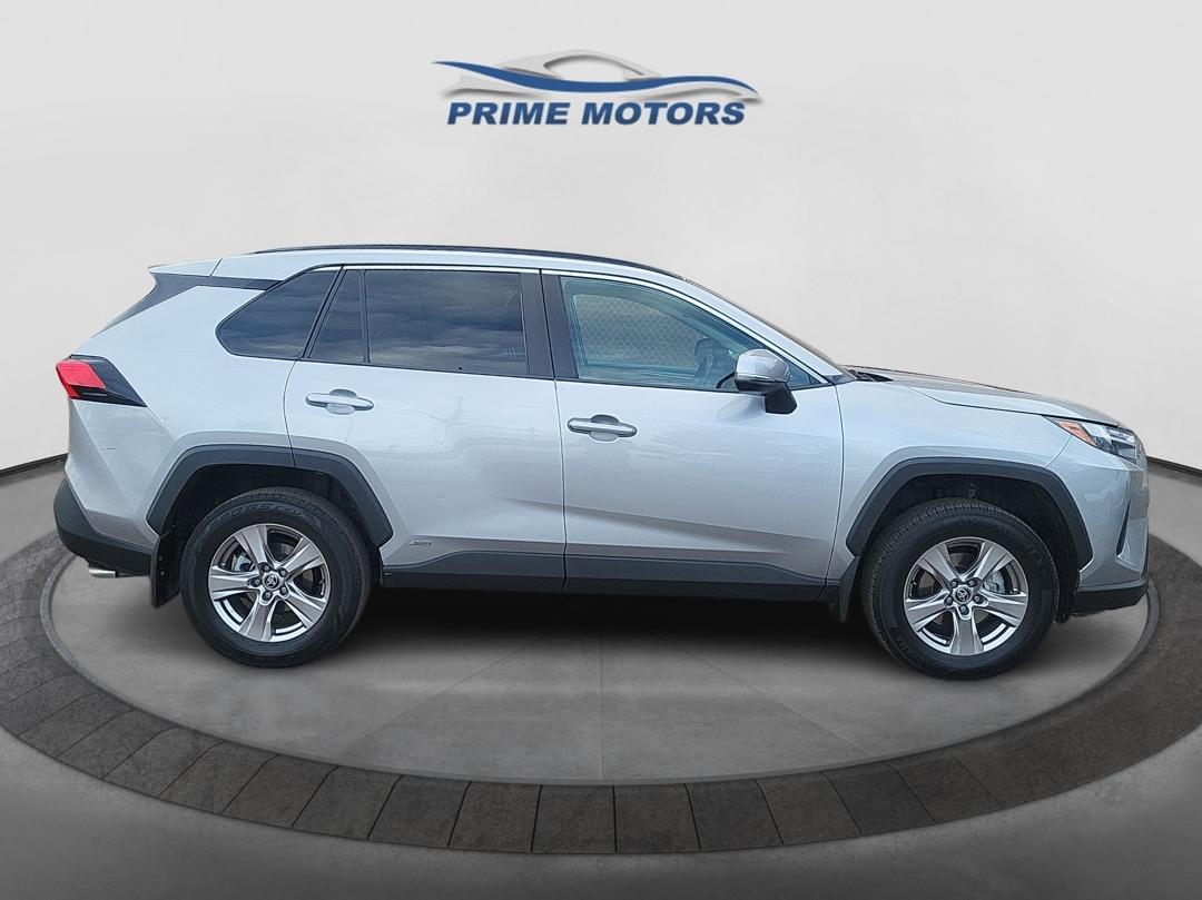 Toyota RAV4 Hybrid XLE 2022