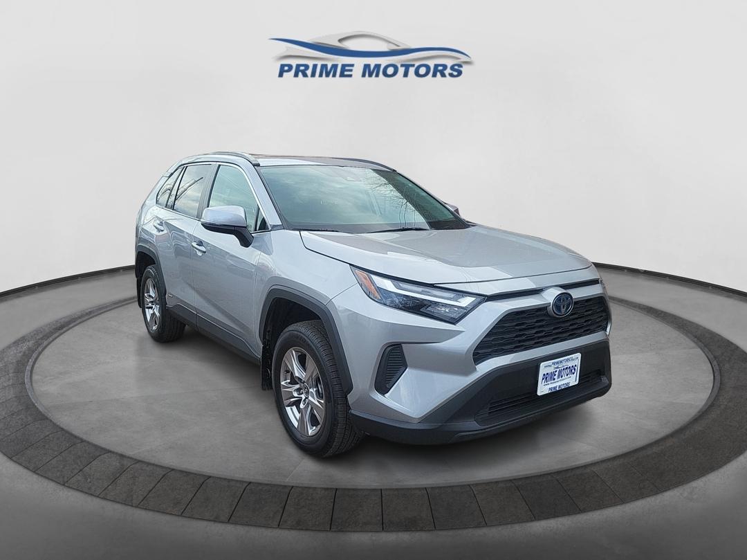 Toyota RAV4 Hybrid XLE 2022
