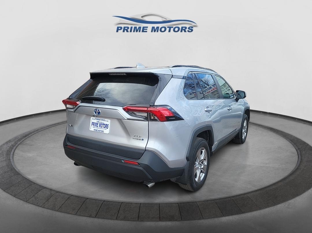 Toyota RAV4 Hybrid XLE 2022